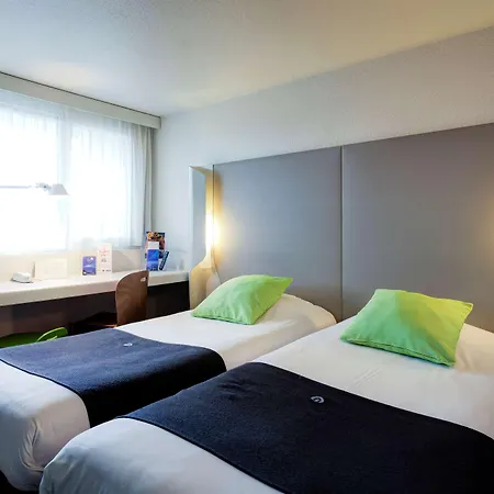 Campanile Evry Ouest - Essonnes 3* Corbeil-Essonnes