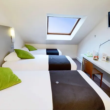 Campanile Evry Ouest - Essonnes Hotel