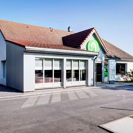 Campanile Evry Ouest - Essonnes Hotel