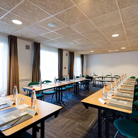 Campanile Evry Ouest - Essonnes