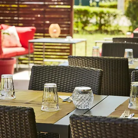 Campanile Evry Ouest - Essonnes