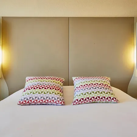 Campanile Evry Ouest - Essonnes 3* Corbeil-Essonnes