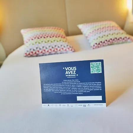 Hotel Campanile Evry Ouest - Essonnes