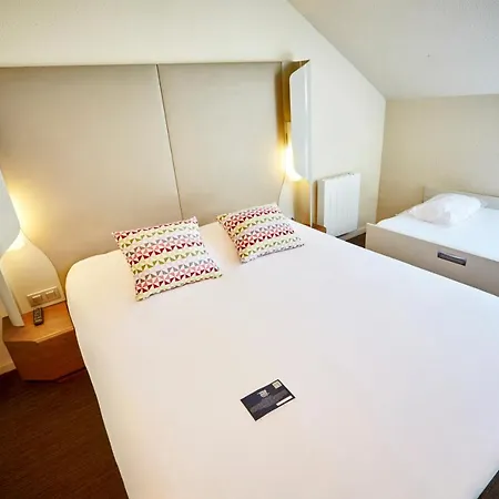 Ξενοδοχείο Campanile Evry Ouest - Essonnes 3*