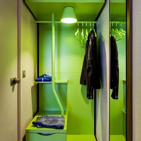 Hotel Campanile Evry Ouest - Essonnes 3*