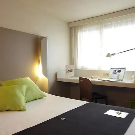 Ξενοδοχείο Campanile Evry Ouest - Essonnes 3*
