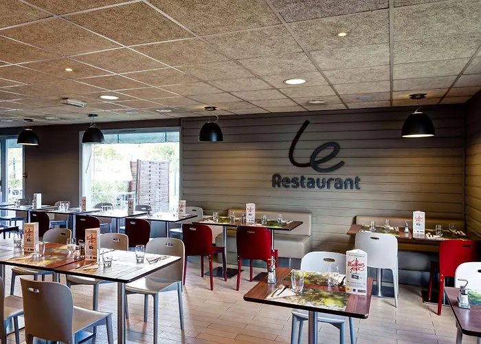 Hotel Campanile Evry Ouest - Essonnes Corbeil-Essonnes