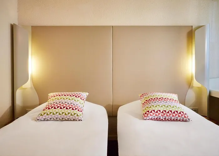 Hotel Campanile Evry Ouest - Essonnes Corbeil-Essonnes