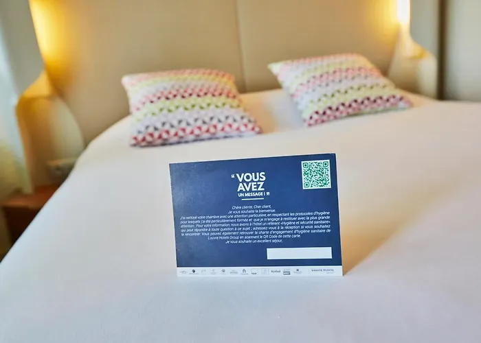 Hotel Campanile Evry Ouest - Essonnes