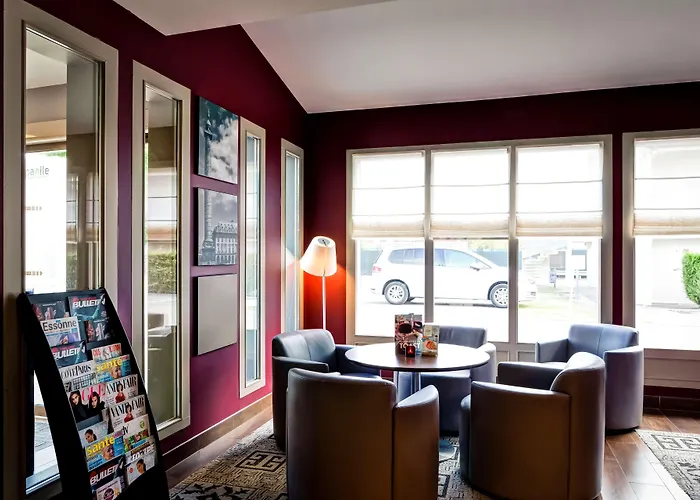 Campanile Evry Ouest - Essonnes 3* Corbeil-Essonnes
